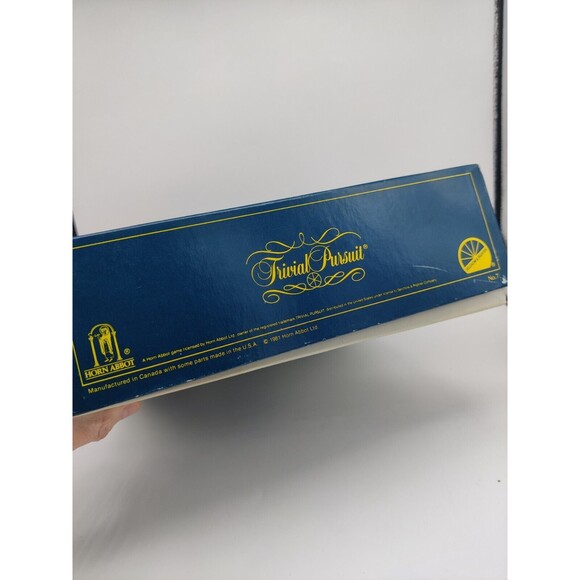Vintage 1981 Trivial Pursuit Replacement BOX ONLY EMPTY BOX MasterGame Genus Ed. - Picture 4 of 10